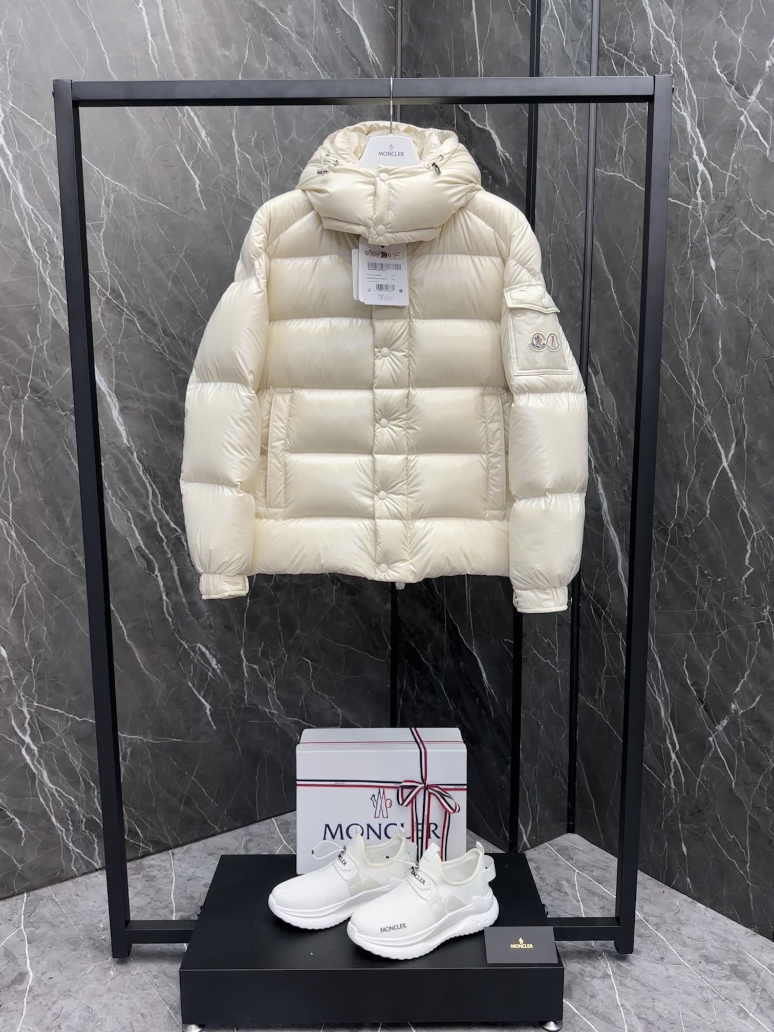 スーパーコピー服後払い国内発送対応N品安全必ず届く信用できるサイト